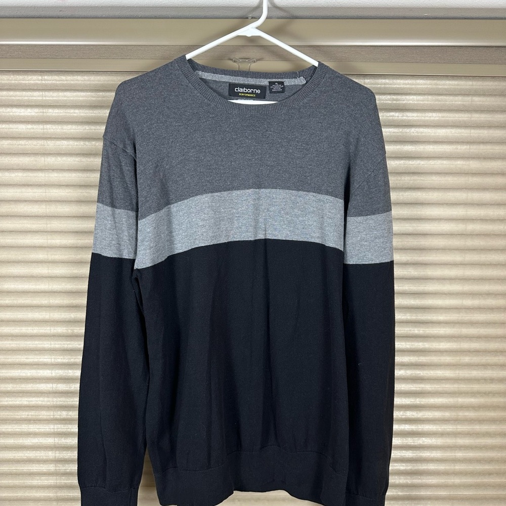 Claiborne Crewneck Sweater in Gray and Black with Modern Color Block
